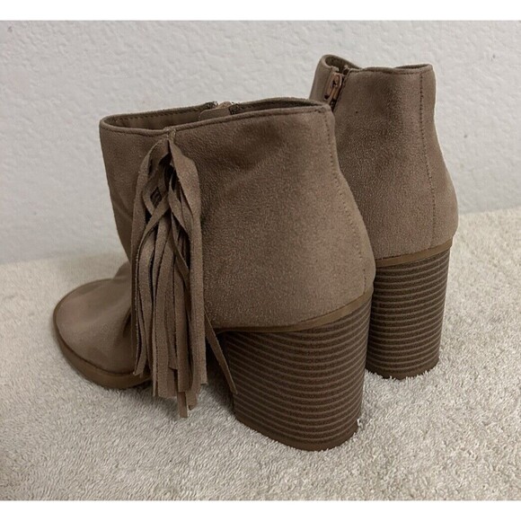 SODA Women's Size 10 SHOES RATON-S ANKLE BOOTIE OPEN TOE WITH FRINGE Light TAUPE - Picture 2 of 9